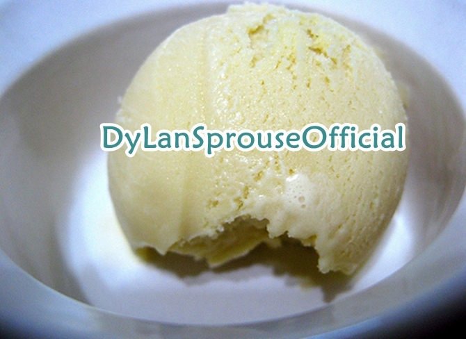 Another scoop of butterscotch ice cream :] - Ice Cream Yummy