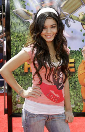 Vanessa%20Anne%20Hudgens-7[1]