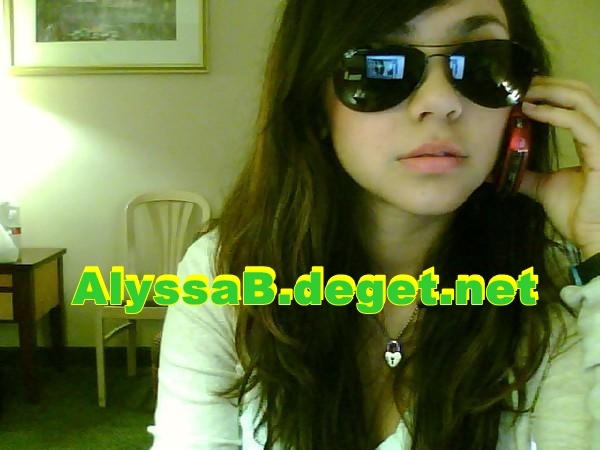 do u like my sunglasses? :D