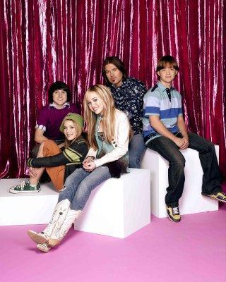 Hannah_Montana_1252249465_1_2006