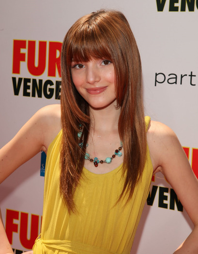 Bella Thorne9 - bella thorne-cece jones