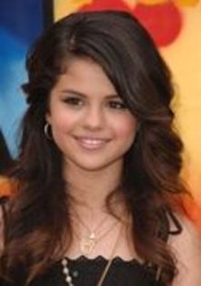 0 x - 26 . o8 . 2oo7 - x 0 (11) - Selena Gomez Award Shows 2OO7 August Teen Choice Awards