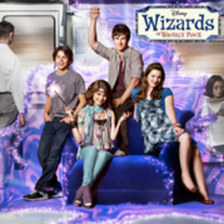 41794396_UTDCBQWQV - wizards of waverly place