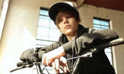Justin Bieber:) - Online-Offline