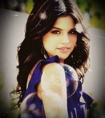 selena - Pictures_edited_by_me