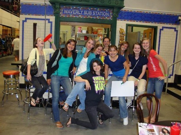 Wizards of Waverly Place_Backstage Pic 14