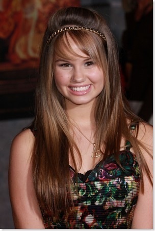 debbby-debby-ryan-3924729-304-451