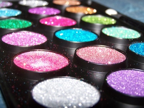 colourful,glitter,pots,sparkles,colours,makeup-3968f9a74b89742d54ac82ced15b3cfc_h - x_Some Glitter_x
