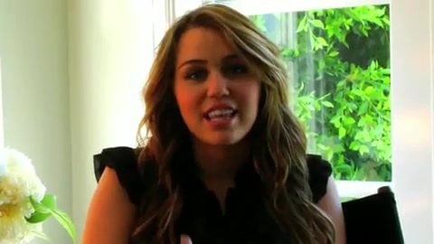 CAUFGTE7 155 - x exclusive Rare Behind the Scenes of Miley and Max Azria clothing line