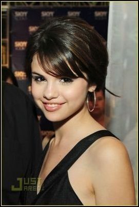 Selena  (6) - 0                              SelGomez-My Role Model