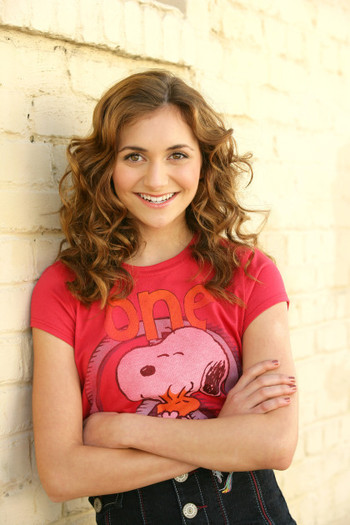 Alyson-alyson-stoner-2445028-420-630