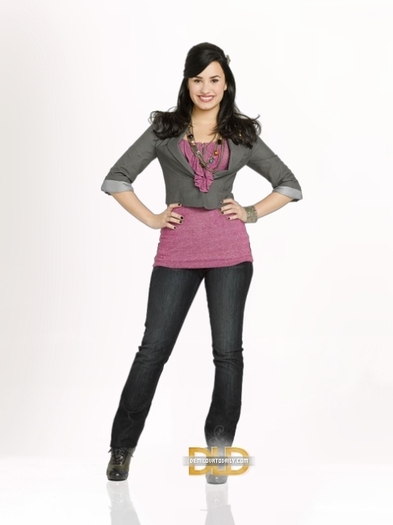 Demi-Lovato-Sonny-With-A-Chance-Season-2-promoshoot-2010-anichu90-19213574-487-650