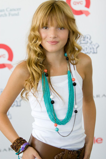 bella-thorne-735875l - bella thorne-cece jones