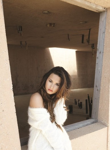 Demi-Photoshoots-H-Walsh-2011-demi-lovato-26646951-643-873