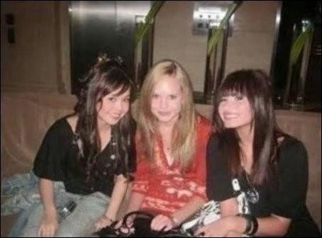 ana maria me and demi - Me And My Friends