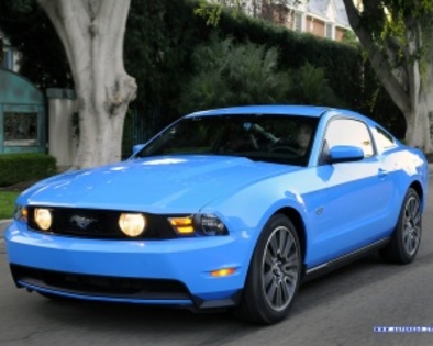 Ford_Mustang-GT_738