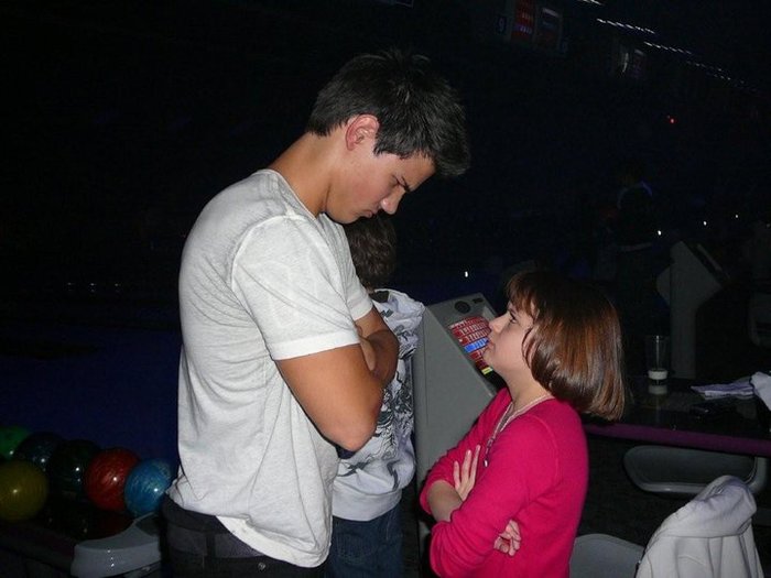 Me and Taylor Lautner (2) - At The Bowling Alley In Canada 2009