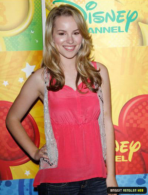 normal_bridgit-mendler-0005