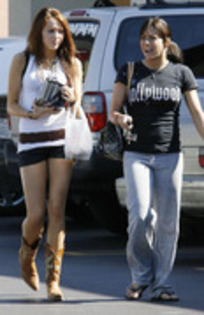 17469555_NHAPBPHFU - miley cyrus and mandy jiroux Leaving Blockbuster in Hollywood March 10 2008