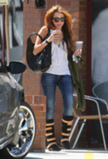 15289823_WXPBLQMYS - Miley Cyrus Drinks Coffee in Los Angeles