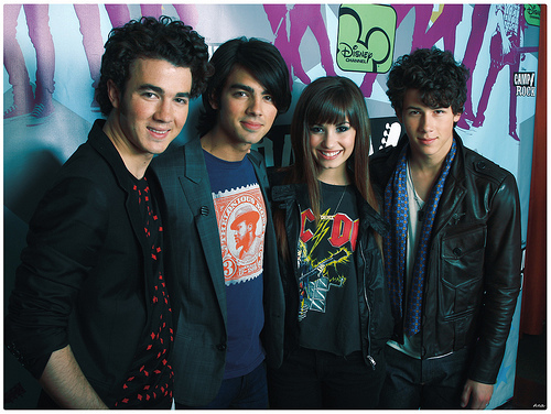 3077686127_b8f578c074 - Demi Lovato and Jonas Brothers