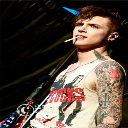 †» Day 21 - 09.09.2013 - Andy Biersack «†