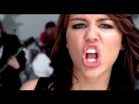 Miley Cyrus - 7 Things 057