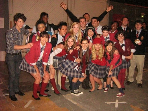 on the set in JONAS_with fans