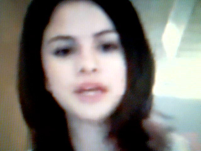 Selena Gomez Live Chat (33)