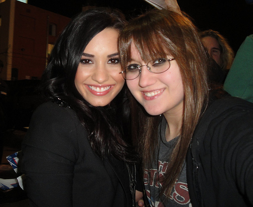 me and demi - 0 who I know_some stars who have posers here