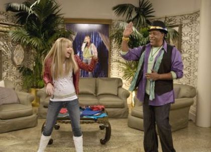  - Hannah Montana Season 2 Episode 26 - Yet Another Side Of Me