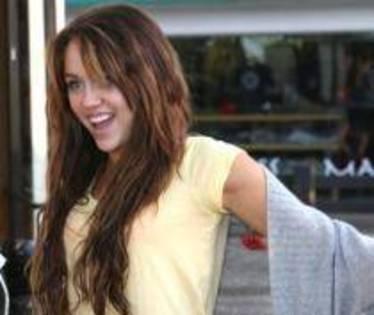 Miley happy; Miley happy
