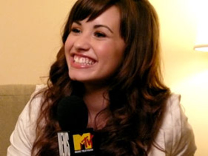 demi is the best (635)