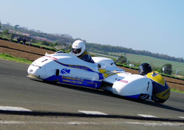 IMGP5723 - East Fortune April 2009 Sidecars