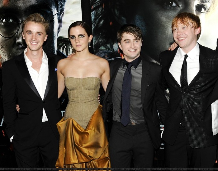 - Harry Potter and Deathly Hallows 2 - (3) - xx - HP7 Part 2-NY Premiere - xx