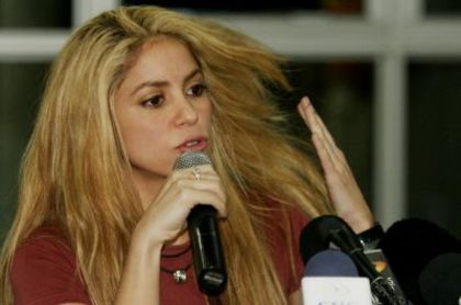 normal_shakira-pressconference6