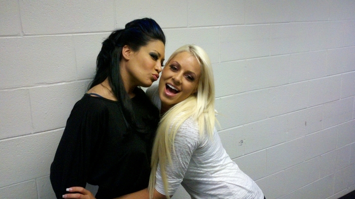 normal_284768272 - Oo -Maryse Ouellet xD
