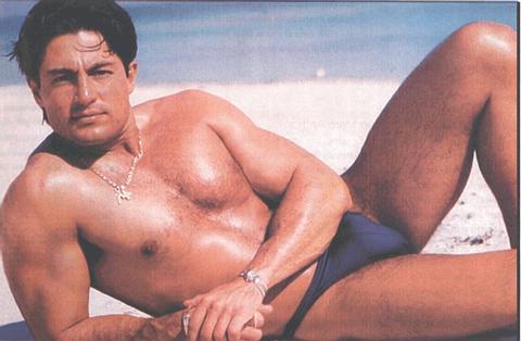 Fernando Colunga