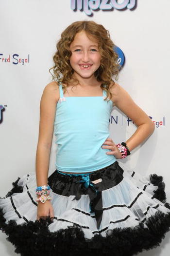 gynoahcyrus - my sister Noah Cyrus