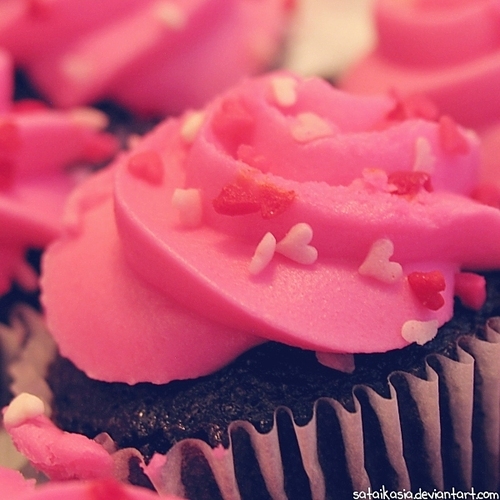 cupcakes_by_sataikasia-d3a8zlf_large