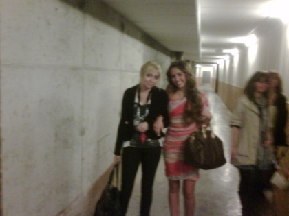 normal_07 - All pics with Miley