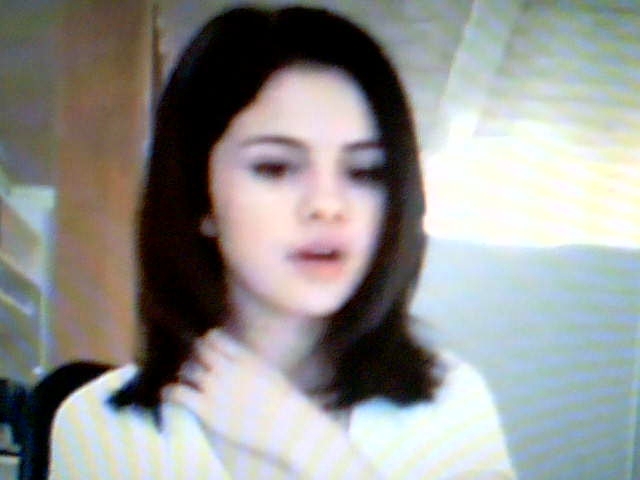 Selena Gomez Live Chat (59)