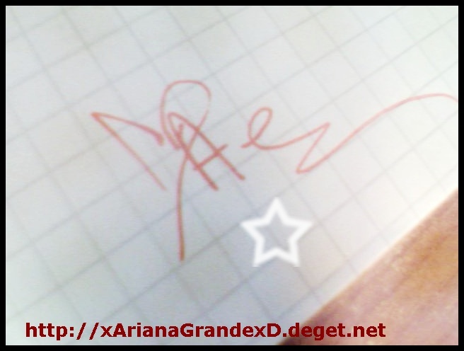 http://xArianaGrandexD.deget.net