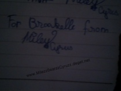 for brookelle{my bff} from  milzz{MilezzBearzzCyruzz} - my autograph