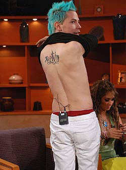 el tatuaje de Christian - 0 RBD en Cristina Show