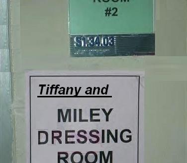 11032180_QTVNEQSBJ[1] - Tiffany and miley room