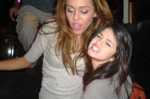 MiLeY.040