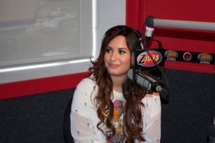 KiSS 95.2 Canada - 4