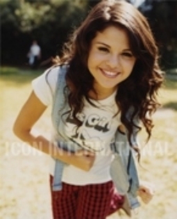 Selly Gomez is my angel (845) - Some pics with Selena