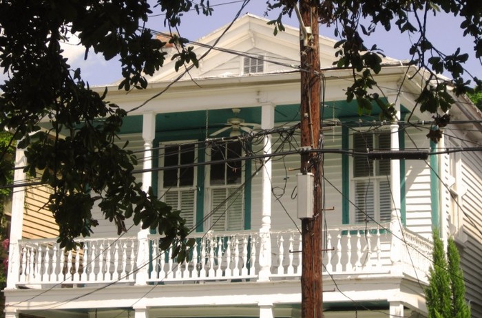 Third world style power lines in Charleston. - Charleston - SC